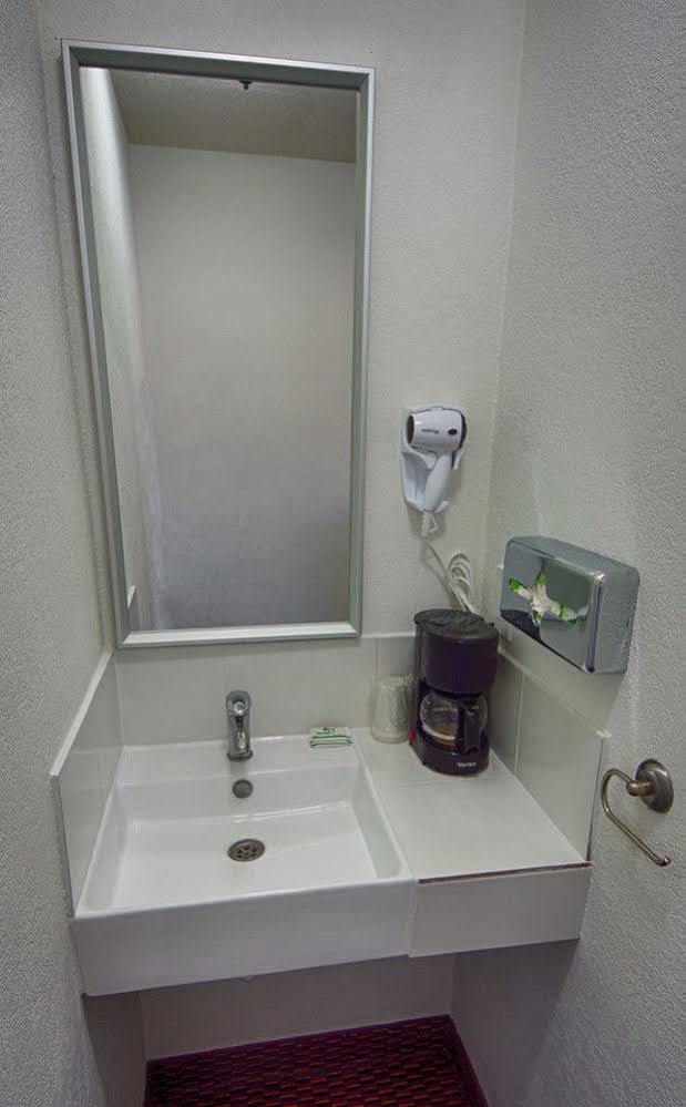 Budget Inn The Dalles Extérieur photo